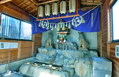 銭洗尾張弁財天富吉神社