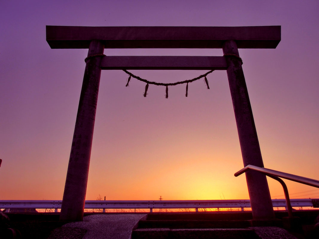 舟入神明社の日没